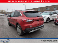 La Ford Escape SEL Hybride 2022 offre un plaisir de conduite remarquable, parfaitement adaptée aux r... (image 4)