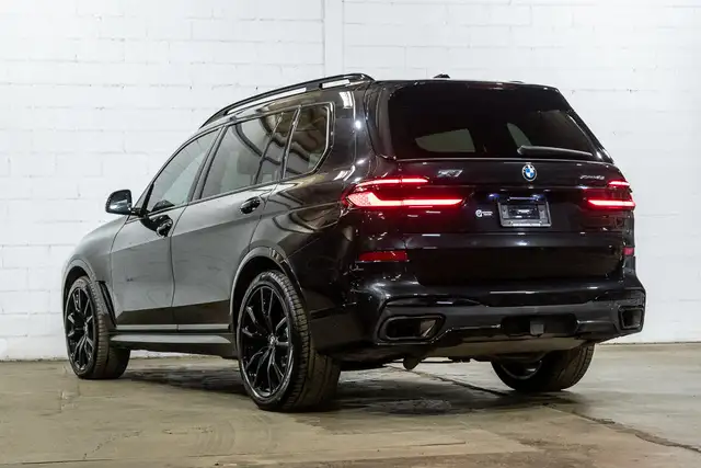 2024 BMW X7 xDrive40i | Premium Amélioré | M Sport Pro in Cars & Trucks in City of Montréal - Image 7