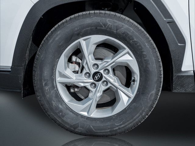 2022 Hyundai Tucson Essential RATES FROM 4.99% in Cars & Trucks in Oshawa / Durham Region - Image 4