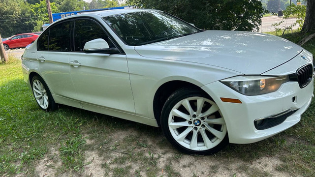 2014 BMW 3 Series 320i xDrive in Cars & Trucks in Oakville / Halton Region