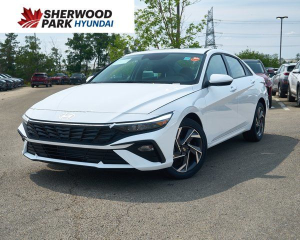 2025 Hyundai Elantra Pref Tech | Blindspot Monitor in Cars & Trucks in Edmonton