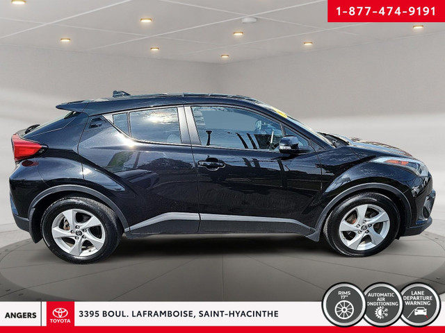 2019 Toyota C-HR in Cars & Trucks in Saint-Hyacinthe - Image 4