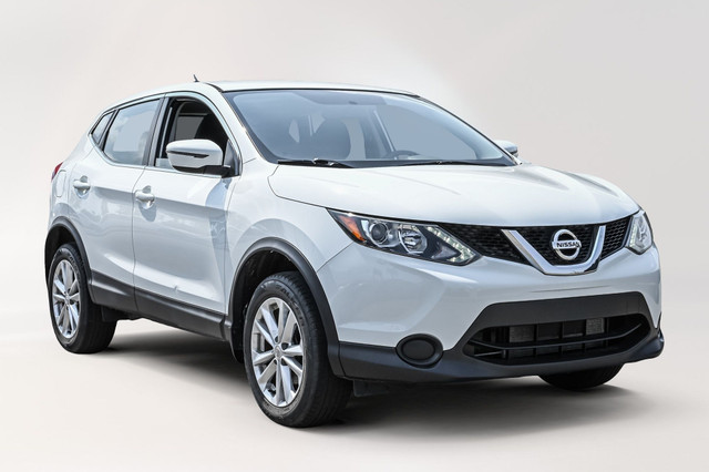 2017 Nissan Qashqai S FWD | Sièges Chauff | Caméra | Bluetooth N in Cars & Trucks in City of Montréal - Image 3