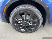 - ACCIDENT FREE - HEATED & COOLED LEATHER SEATS - PANORAMIC SUNROOF - LANE KEEPING SYSTEM - ADAPTIVE... (image 9)