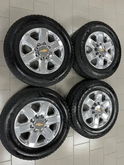LT275-65-R20 HOMOLOUGÉ 4 SAISONS GOODYEAR WRANGLER TRAILRUNNER AT 8/32 USURE SUR MAGS 20P CHROME BEA...