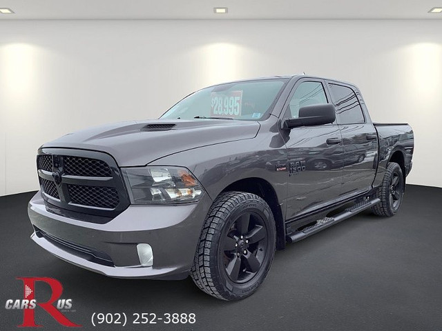 2019 Ram 1500 Classic 4x4 ST 4dr Crew Cab 5.5 ft. SB Pickup in Cars & Trucks in Bedford