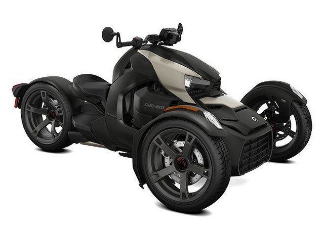 2023 Can-Am Ryker 900 ACE in Sport Touring in Laurentides - Image 3