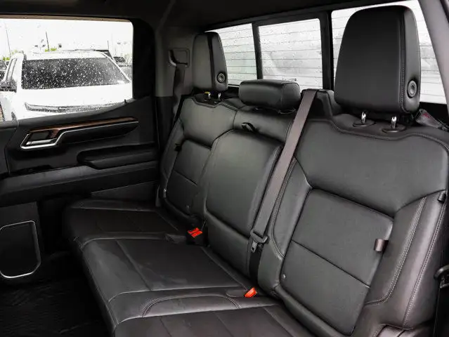 2022 Chevrolet Silverado 1500 RST 6.2L Z71 dans Autos et camions dans Ville d’Edmonton - Image 31