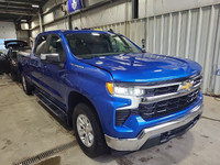 New Price! 2022 Chevrolet Silverado 1500 LT Crew Cab LT 5.3L V8 | Chrome Steps and Hard Tonnea Certi... (image 2)