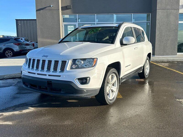 2017 Jeep Compass Sport in Cars & Trucks in St. Albert - Image 3