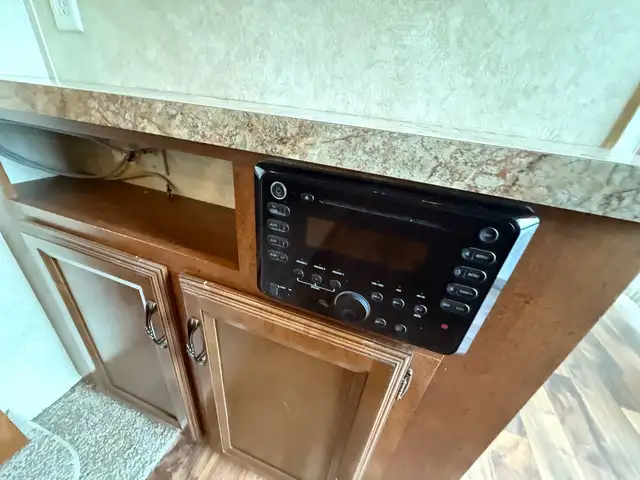 2015 Forest River Wildwood 402QBQ Destination Home in Park Models in St. Albert - Image 27