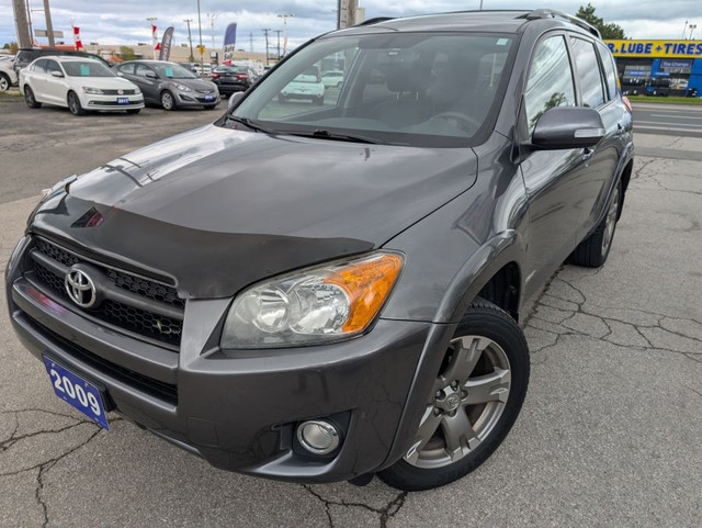 2009 TOYOTA RAV4 in Cars & Trucks in Hamilton