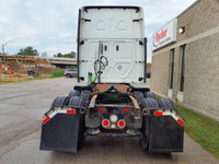 Ryder Stock ID: 840540 Transmission Type/Speed: AUTO 13 Engine: DIESEL DD15 GHG'17 475/1625 Horse Po... (image 6)