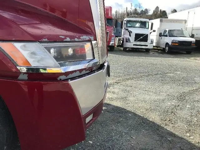 2018 Western Star 5700XE in Heavy Trucks in Delta/Surrey/Langley - Image 26