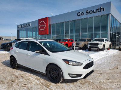 2018 Ford Focus SEL, HEATED WHEEL, SUNROOF, 2 SETS OF TIRES