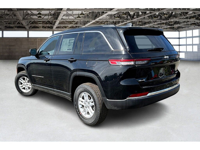 2024 Jeep Grand Cherokee Laredo 4x4 | CarPlay | Pwr Liftgate | L in Cars & Trucks in Mississauga / Peel Region - Image 3