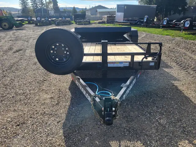 2025 PJ Trailers TRIAXLE PARTIAL GRAVITY TILT in Cargo & Utility Trailers in Fort St. John - Image 9