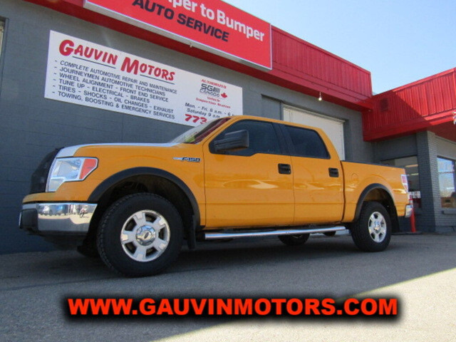  2013 Ford F-150 4WD SuperCrew XLT Great Consignment Savings! dans Autos et camions  à Swift Current