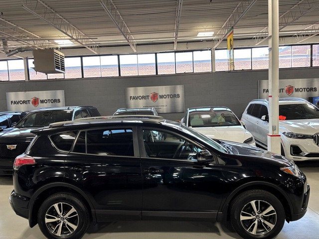 2018 Toyota RAV4 XLE AWD|SUNROOF|ALLOYS|HEATEDSEATS|HEATEDWHEEL| in Cars & Trucks in City of Toronto - Image 3
