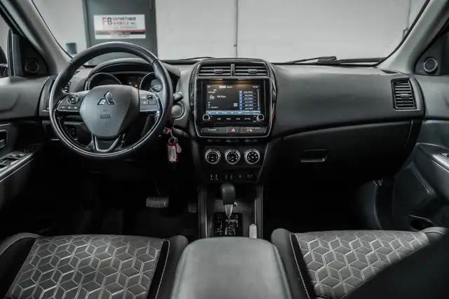 Mitsubishi RVR ES AWC+SIEGES.CHAUFF+CARPLAY+BLUETOOTH+CAM.RECUL  in Cars & Trucks in Laval / North Shore - Image 35