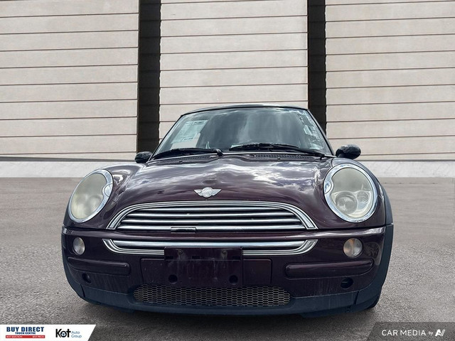 Mini Cooper Hardtop Base 2003 in Cars & Trucks in Kelowna - Image 2