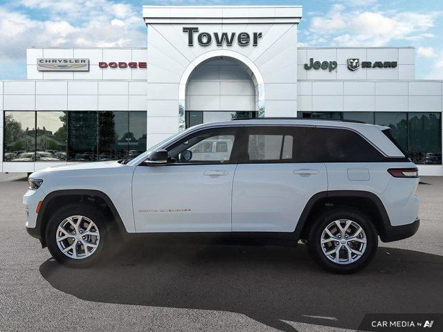 2023 Jeep Grand Cherokee Limited | Leather Heated Seats and in Cars & Trucks in Calgary - Image 3