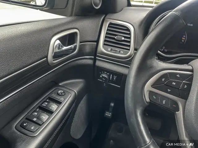 2019 Jeep Grand Cherokee Limited in Cars & Trucks in Dartmouth - Image 21