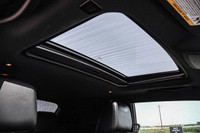 RADIO: UCONNECT 4C NAV W/8.4 DISPLAY -inc: SiriusXM Traffic For Details Visit DriveUconnect.ca 5-Yea... (image 6)