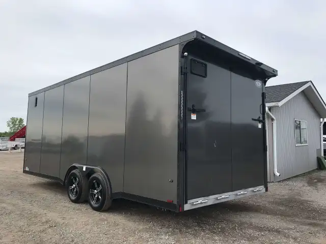 2025 LEGACY SERIES LEGACY 8.5' WIDE ENCLOSED V-NOSE CARGO/AUTO H in Cargo & Utility Trailers in Hamilton - Image 8