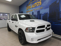 RAM 1500 CLASSIC 2020 EXPRESS NIGHT EDITION V8 5.7 LITRES HEMI 4X4 CREW-CAB BOITE 5.7 PIEDS 6 PASSAG... (image 2)
