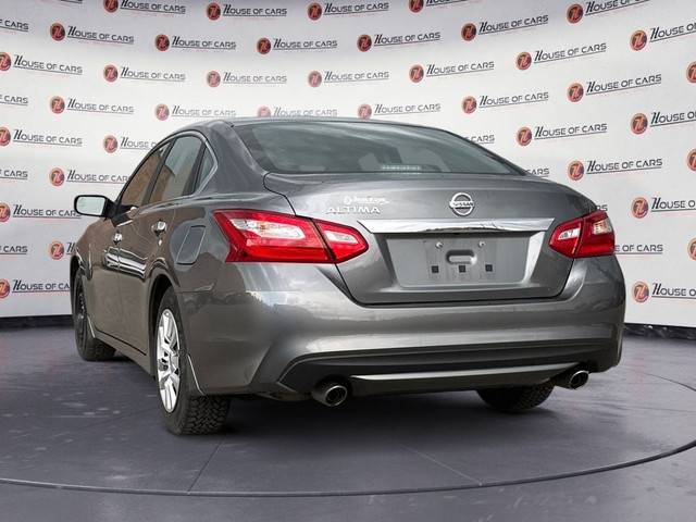 2016 Nissan Altima 4dr Sdn I4 CVT 2.5 S in Cars & Trucks in Calgary - Image 4