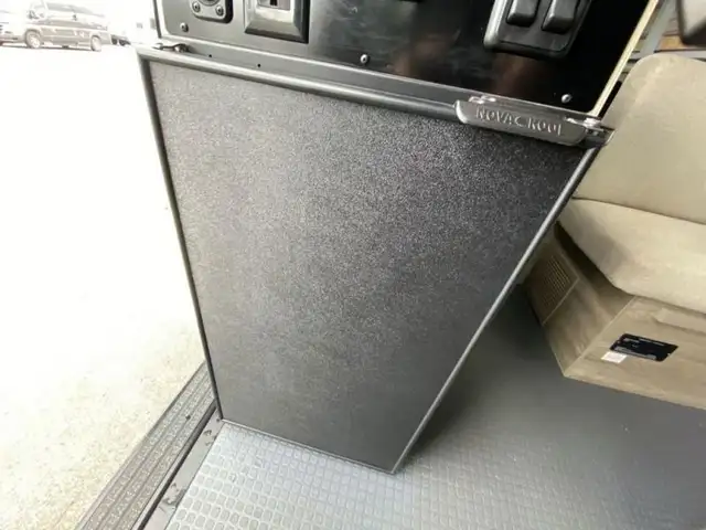 2024 Winnebago Solis Pocket 36A in RVs & Motorhomes in Abbotsford - Image 23