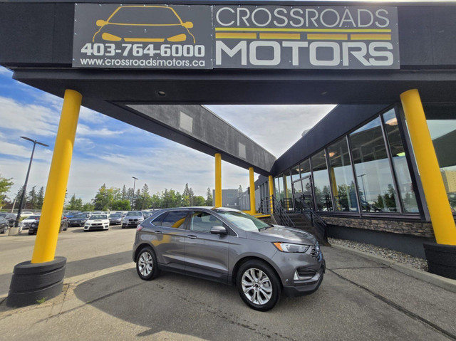2023 Ford Edge Titanium AWD-No Accidents-Pano Sunroof-Back up Ca in Cars & Trucks in Calgary