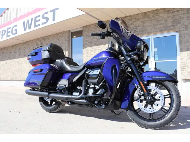 2020 Harley-Davidson FLHTK Electra Glide Ultra Limited M8 114, L in Street, Cruisers & Choppers in Winnipeg - Image 5