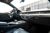 Highlighted Vehicle Features: AIR CONDITIONING, POWER FOLDING MIRRORS, LEATHER SEATS, 3RD ROW SEATIN... (image 8)