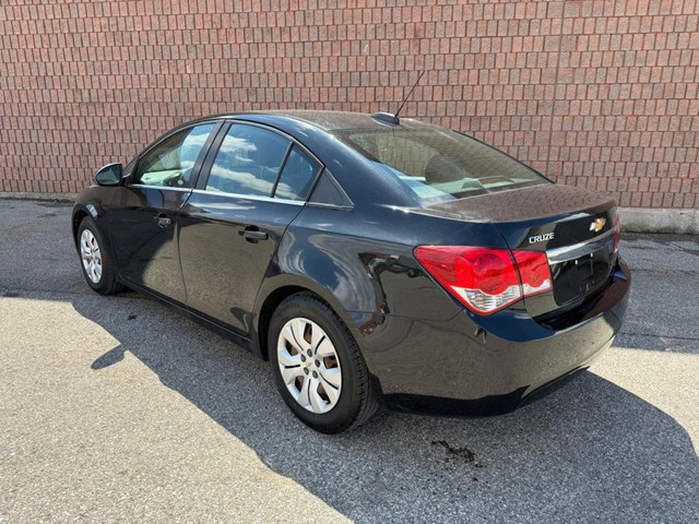 2015 Chevrolet Cruze LT | ONE-OWNER | CLEAN CARFAX | BACK-UP CAM in Cars & Trucks in Oshawa / Durham Region - Image 4