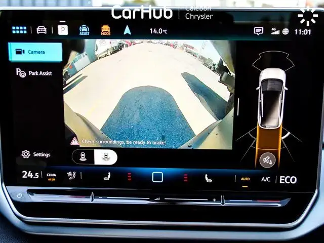 2024 Volkswagen ID.4 Pro Pano Sunroof Navi Heated Front Seats in Cars & Trucks in Mississauga / Peel Region - Image 42