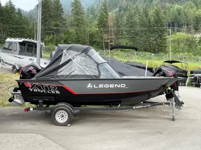 BOAT PACKAGE INCLUDES Dealer added options: - Dual batteries and switch - Scotty Downrigger pads and...