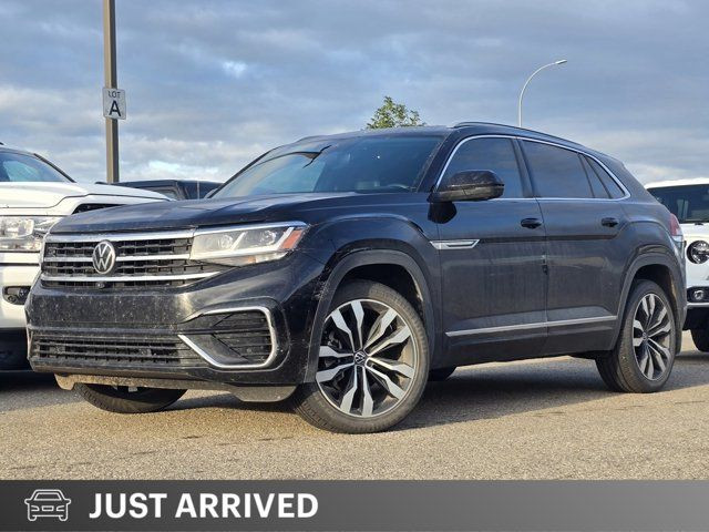 2021 Volkswagen Atlas Cross Sport Execline in Cars & Trucks in Grande Prairie