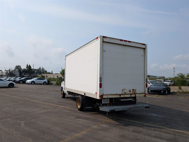 2014 Ford E-450 16 FT CARGO - RAMP - LEATHER in Cars & Trucks in Oakville / Halton Region - Image 3