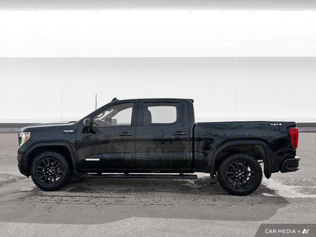 2021 GMC Sierra 1500 Elevation 5.3L Crew Cab | Heated Seats And in Cars & Trucks in Winnipeg - Image 3