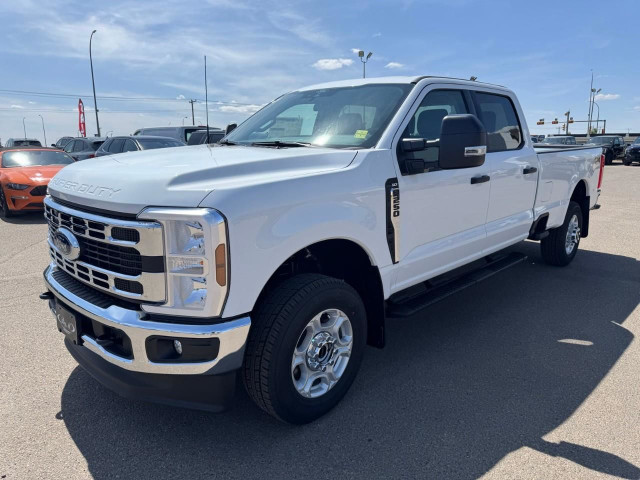 2025 Ford F-250 XLT in Cars & Trucks in Medicine Hat