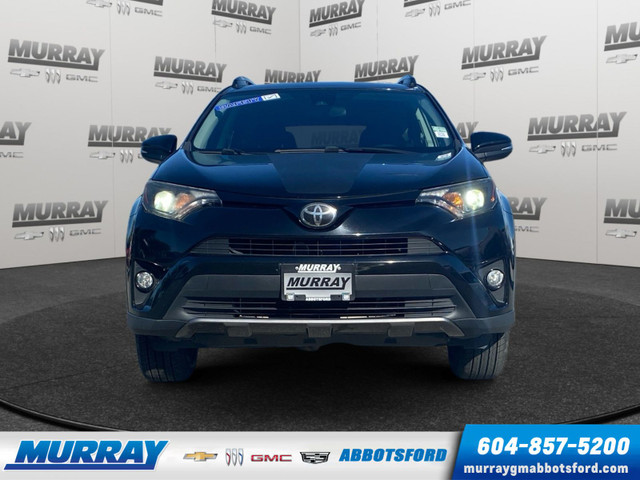 2018 Toyota RAV4 SE | Midnight Edition | AWD in Cars & Trucks in Abbotsford - Image 2