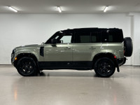 Le Land Rover Defender 110 P400 X-Dynamic SE 2023 est un VUS robuste et performant qui allie capacit... (image 4)