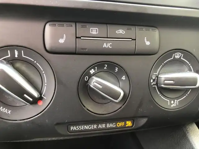 2014 Volkswagen Jetta 2.0 TDI Highline in Cars & Trucks in City of Toronto - Image 11