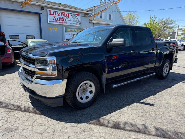 2017 Chevrolet Silverado 1500 4WD Crew Cab 143.5" Work Truck in Cars & Trucks in Hamilton - Image 2
