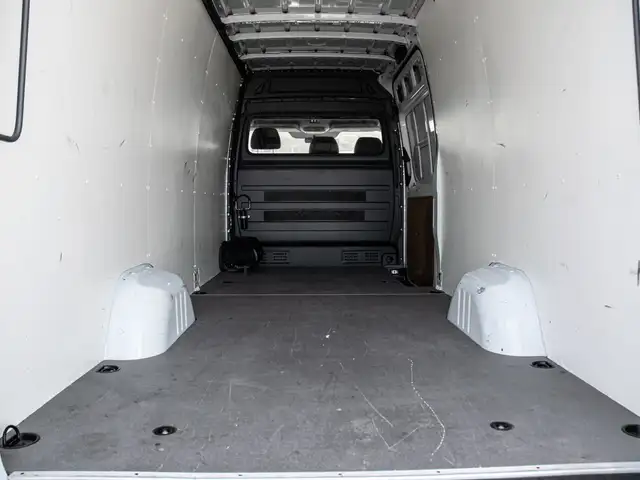 2018 Mercedes-Benz Sprinter 2500 170-in. WB dans Autos et camions dans Région de Mississauga/Peel - Image 8