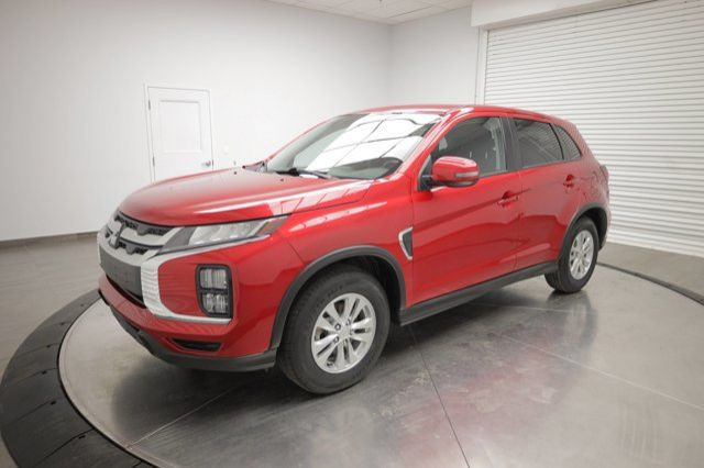 2021 Mitsubishi RVR SE in Cars & Trucks in Calgary - Image 4