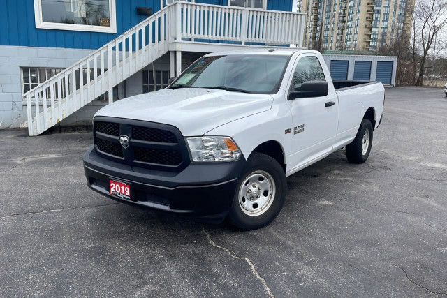  2019 RAM 1500 Classic Tradesman Reg Cab 4x4 Long Box **HEMI/Pow in Cars & Trucks in Barrie - Image 2