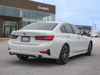 *Sunroof, Navigation, Heated Seats, Heated Steering Wheel, Apple CarPlay, Android Auto, Navigation,... (image 5)
